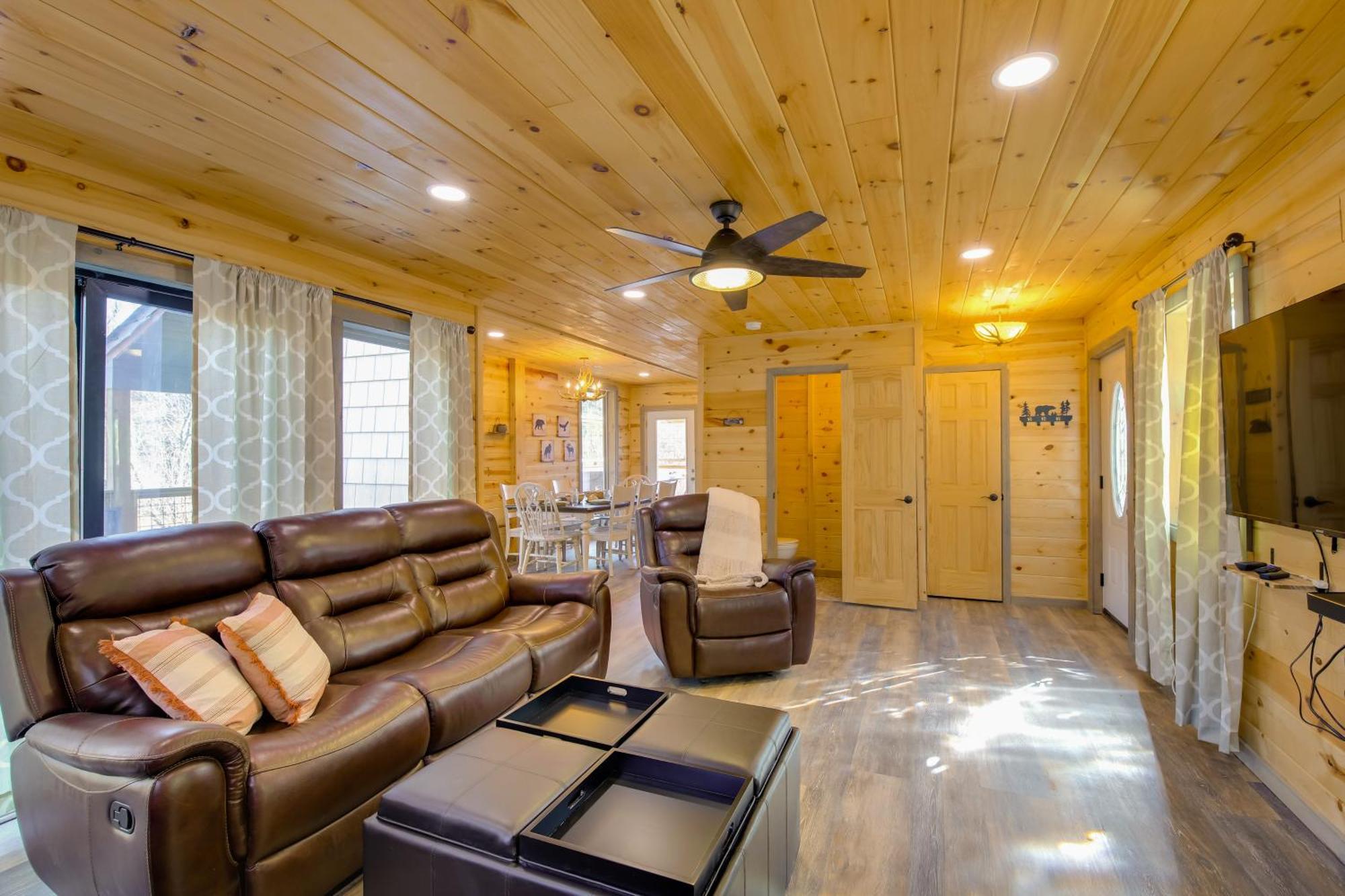 Gatlinburg Cabin With Game Room, Hot Tub And Mtn Views Екстериор снимка