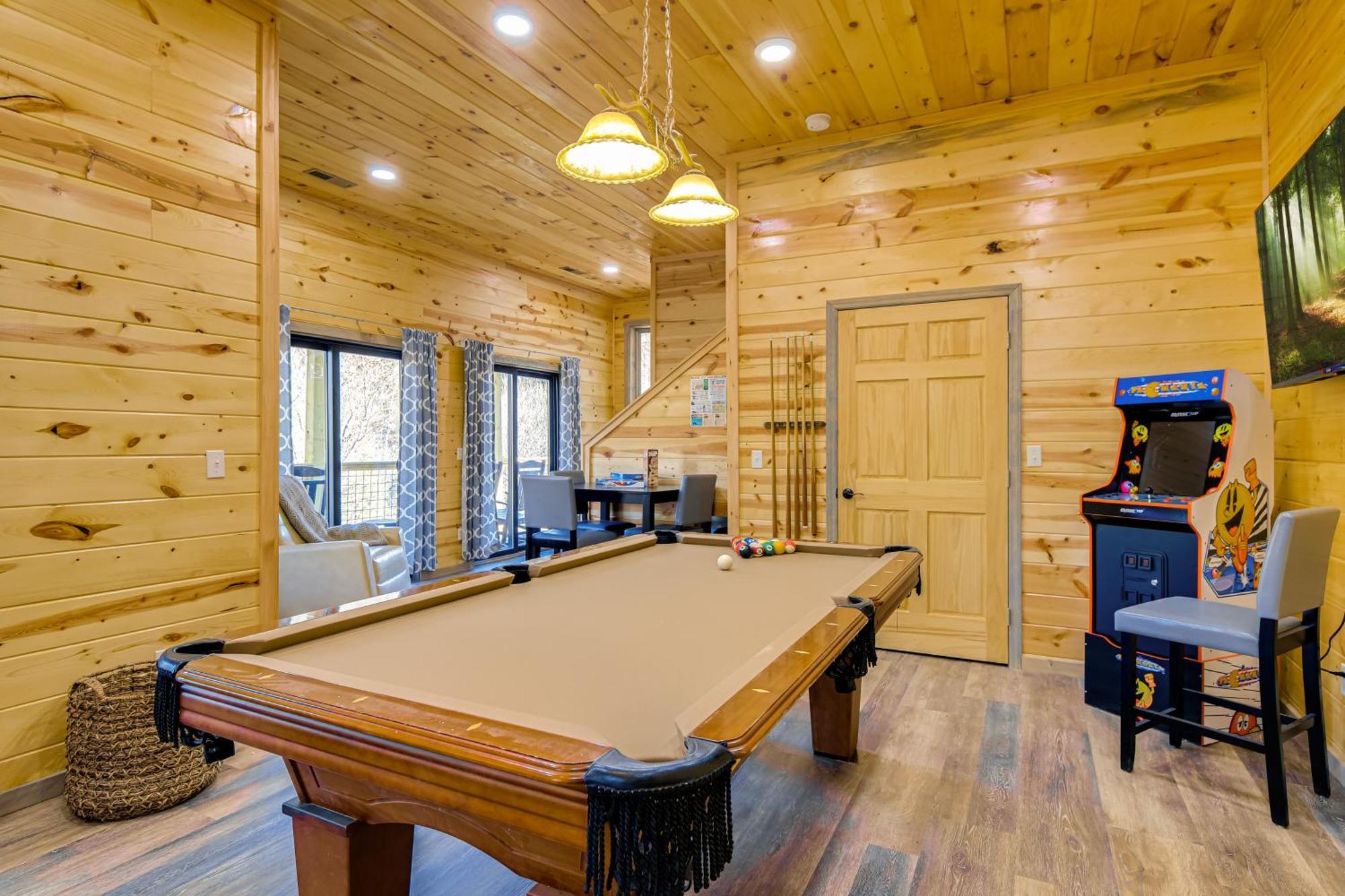 Gatlinburg Cabin With Game Room, Hot Tub And Mtn Views Екстериор снимка