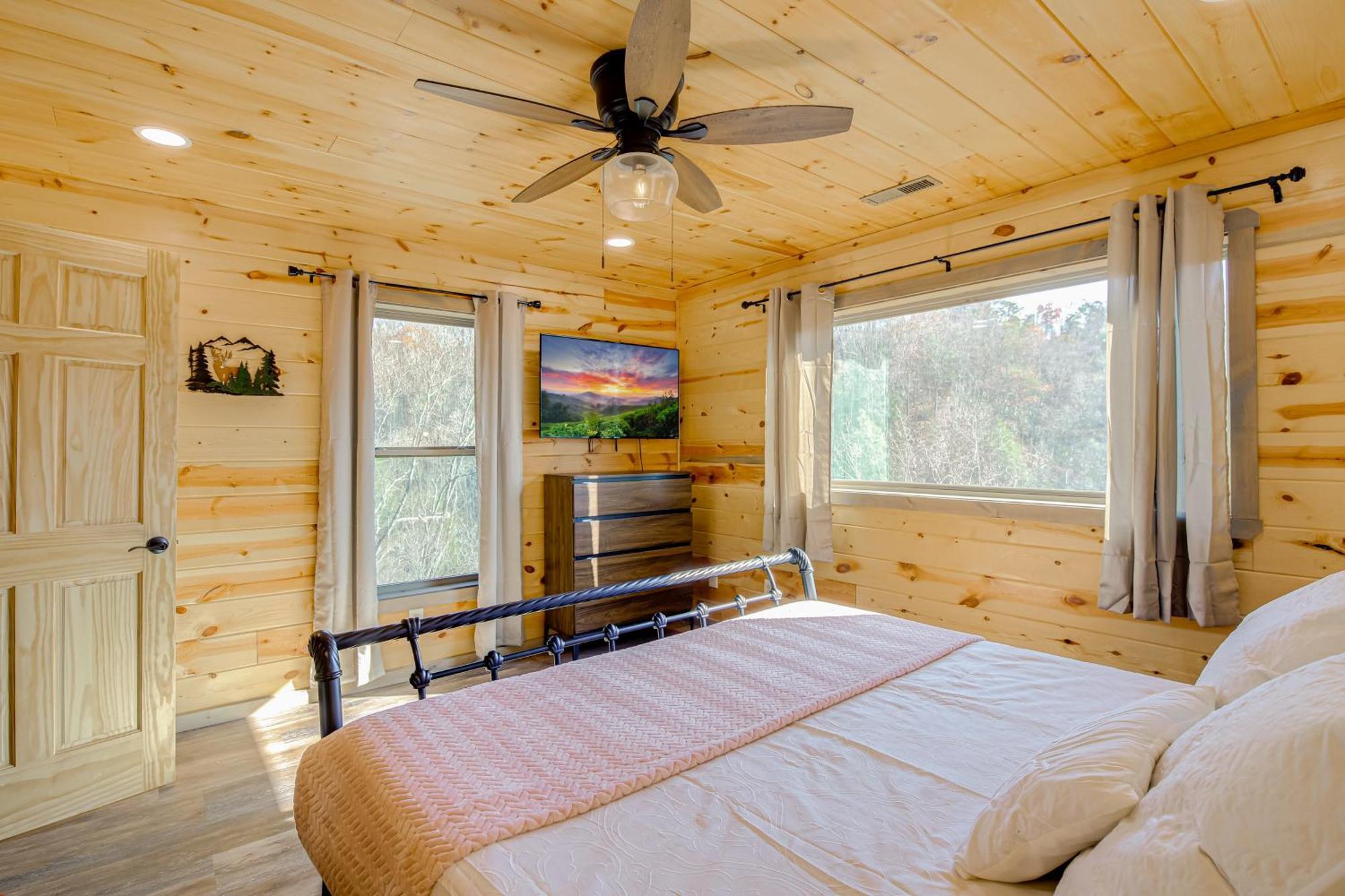 Gatlinburg Cabin With Game Room, Hot Tub And Mtn Views Екстериор снимка