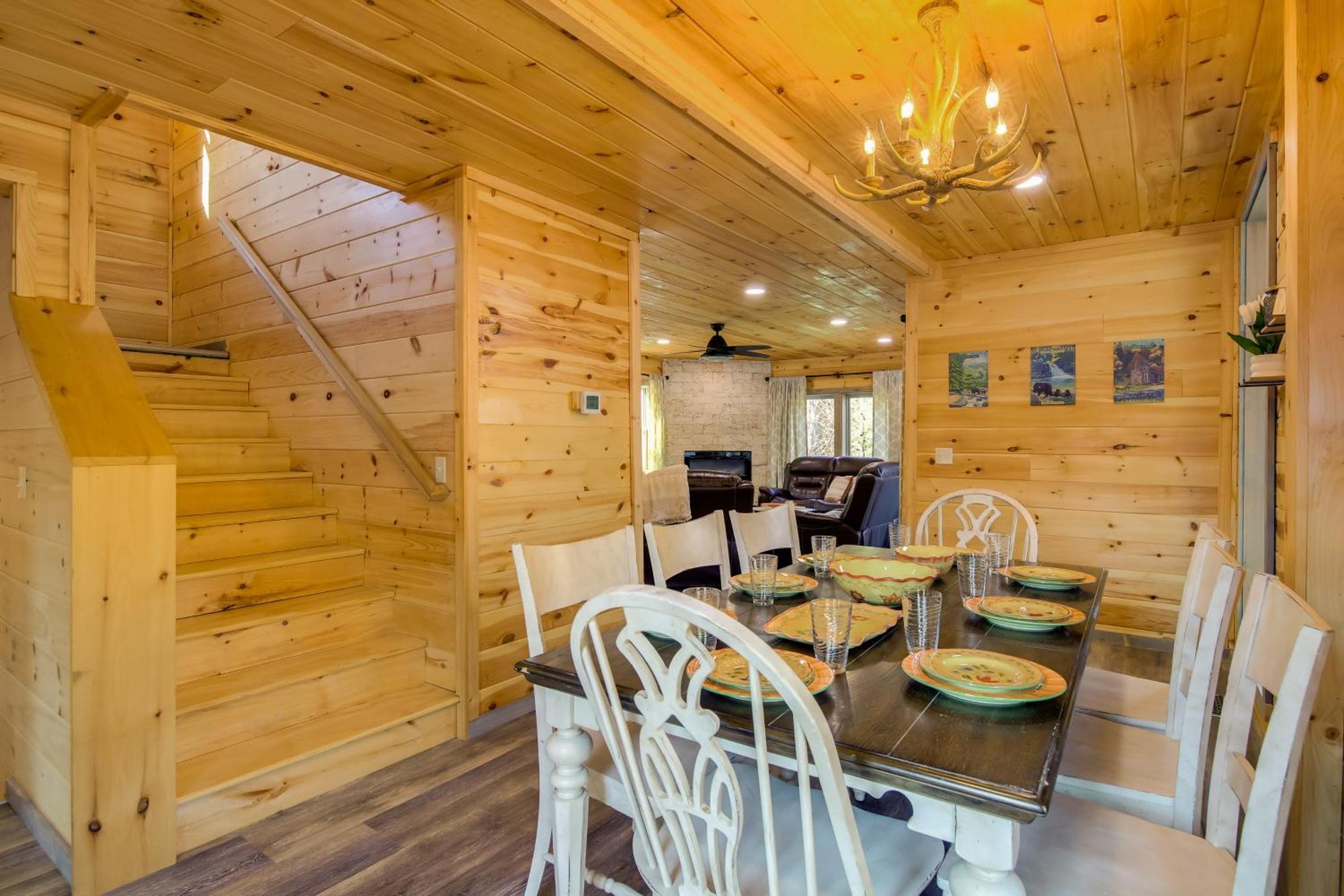 Gatlinburg Cabin With Game Room, Hot Tub And Mtn Views Екстериор снимка