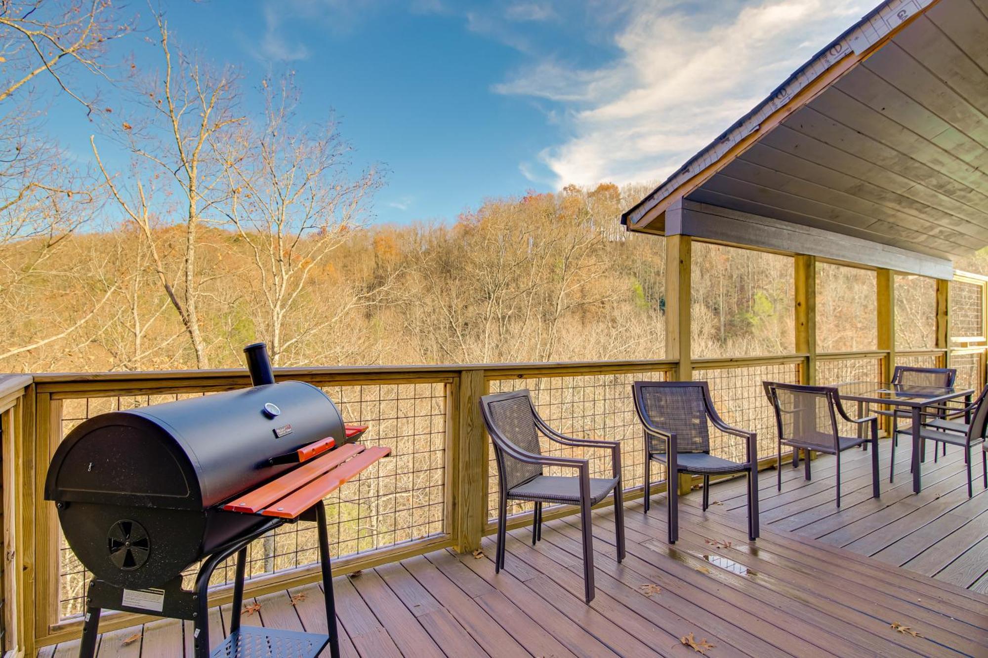 Gatlinburg Cabin With Game Room, Hot Tub And Mtn Views Екстериор снимка