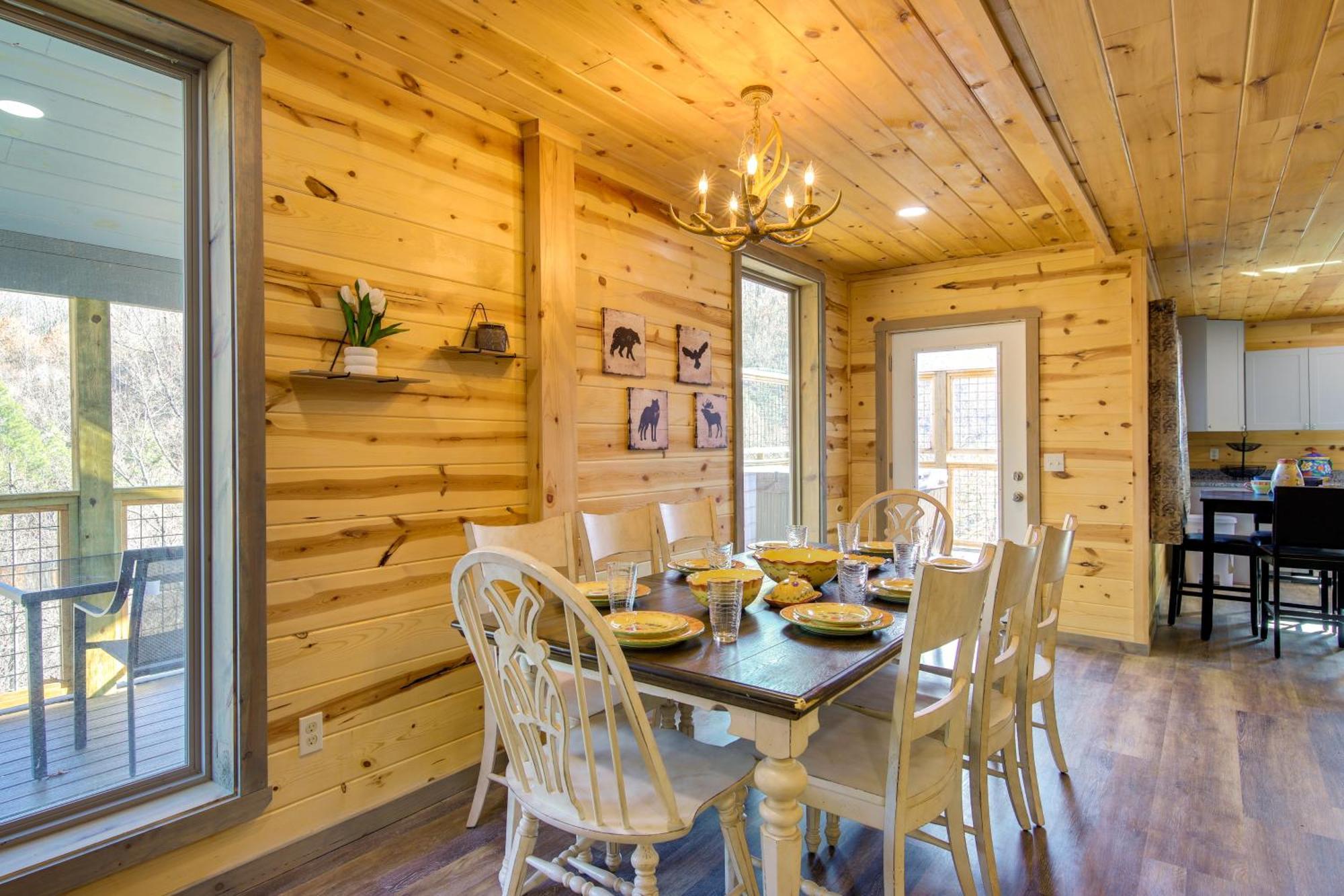 Gatlinburg Cabin With Game Room, Hot Tub And Mtn Views Екстериор снимка