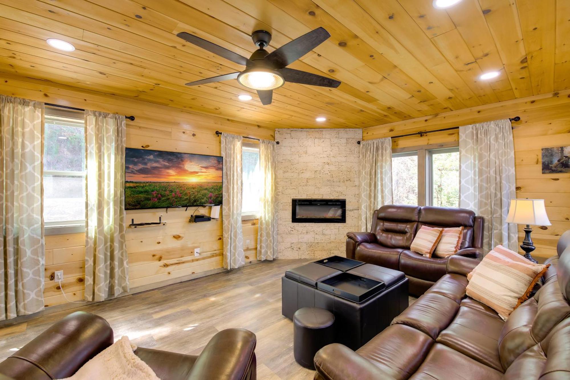 Gatlinburg Cabin With Game Room, Hot Tub And Mtn Views Екстериор снимка